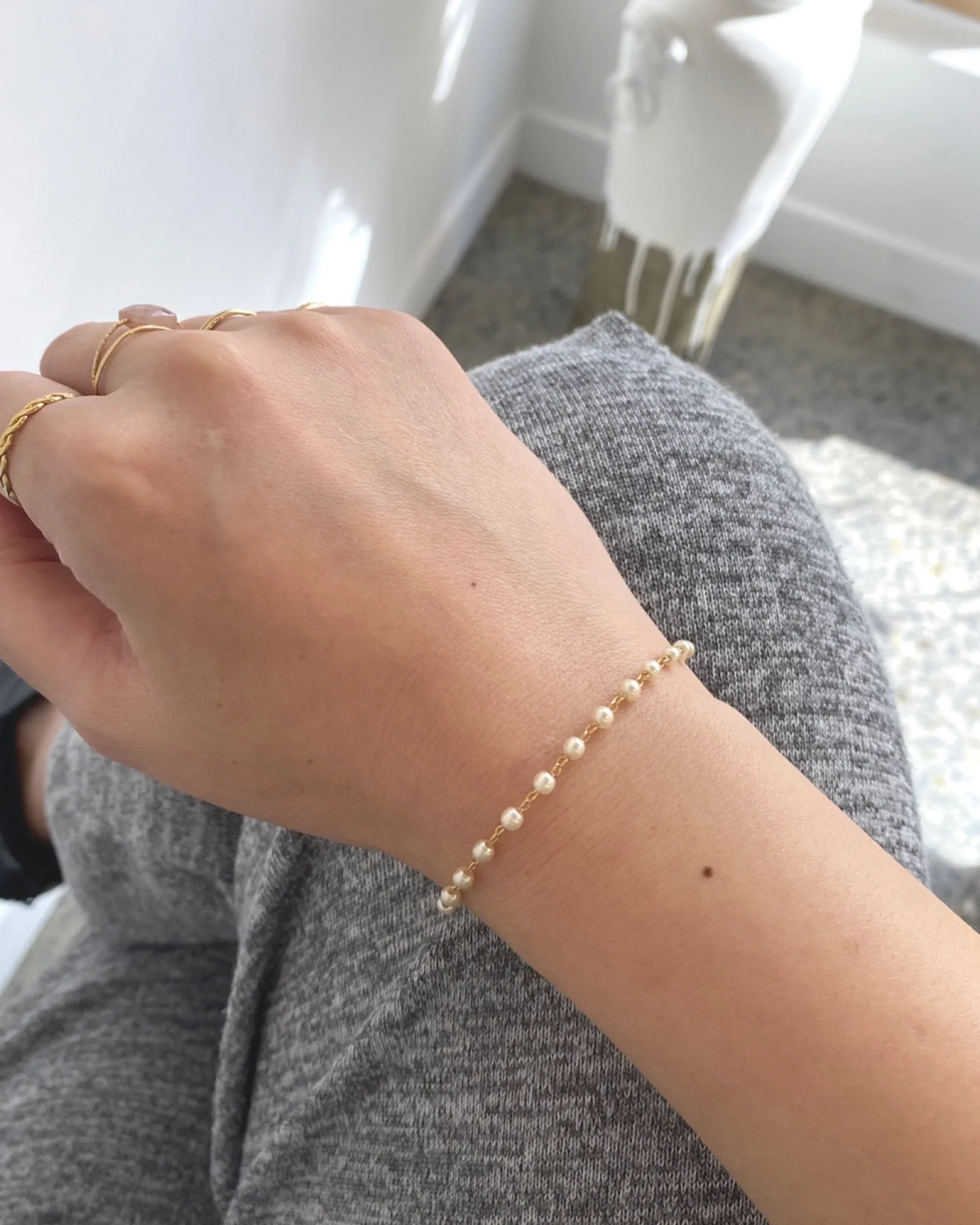 Petite Shell Pearl Bracelet