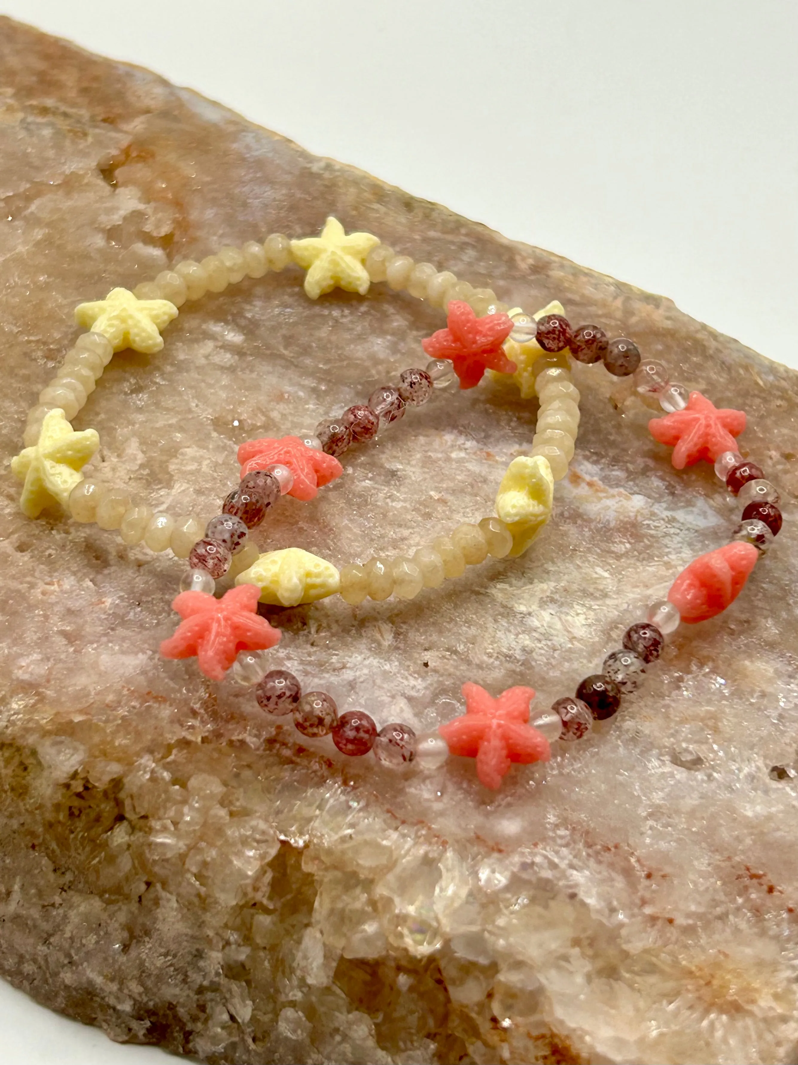 Seastar & Strawberry Quartz & Rose Quartz Gemstone Bracelet